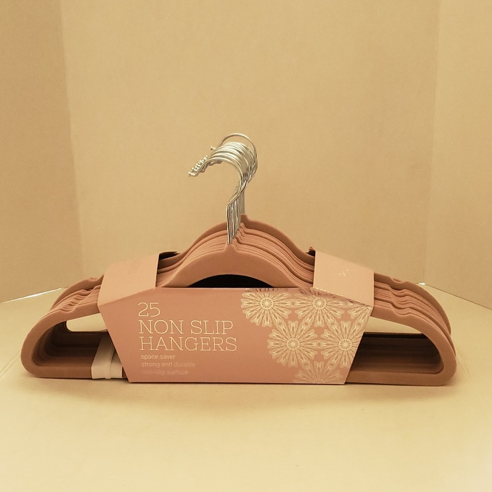 Classic Non Slip Pink Clothes Hangers